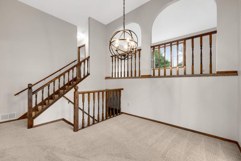 5698 Turtle Lake Rd, Shoreview, MN 55126
