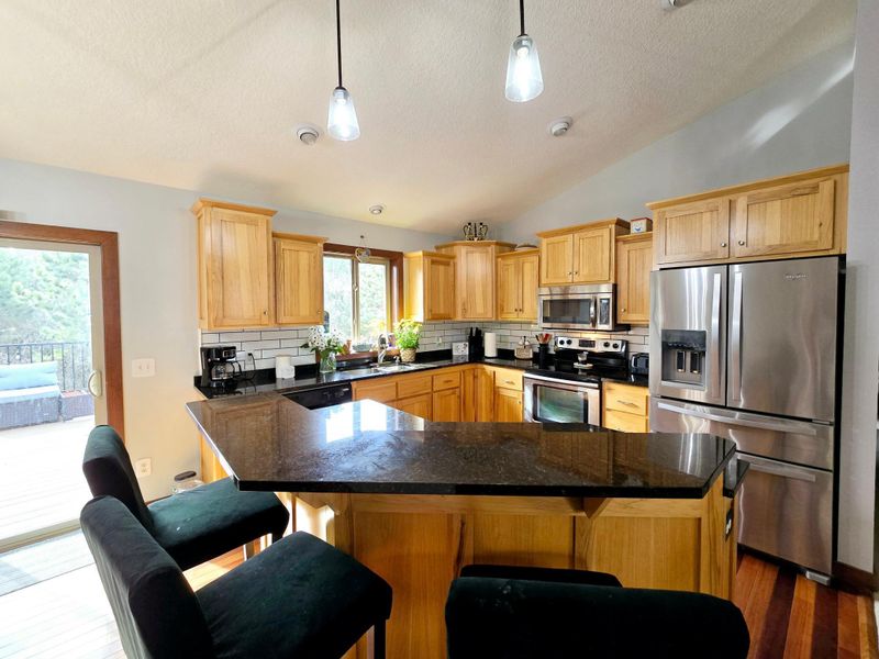 28902 Scenic Dr, Chisago City, MN 55013