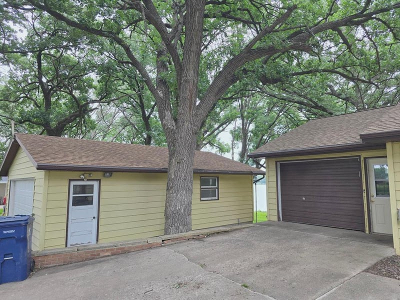 19282 108th St, Brownton, MN 55312