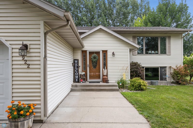 922 Lund Ave S, Glyndon, MN 56547