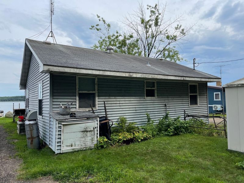 2462 Lake Shore Dr, Motley, MN 56466