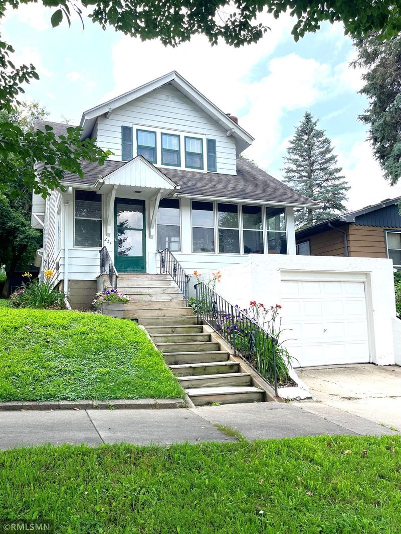 231 Bradley St, Mankato, MN 56001