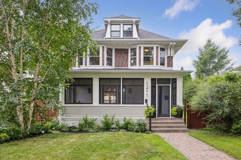 1211 Upton Ave N, Minneapolis, MN 55411