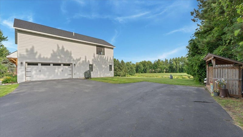4836 N Riverview Dr NE, Carlos, MN 56319