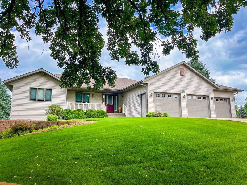 145 Morning View Rd, Sauk Centre, MN 56378