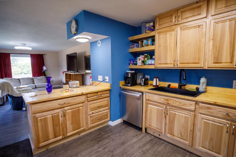 704 1st Ave NE, Brainerd, MN 56401