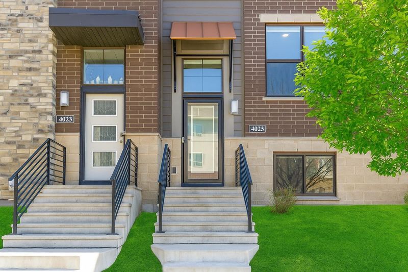 4025 River Valley Way, Eagan, MN 55122