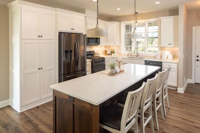 14941 Anson St NE, Forest Lake, MN 55025