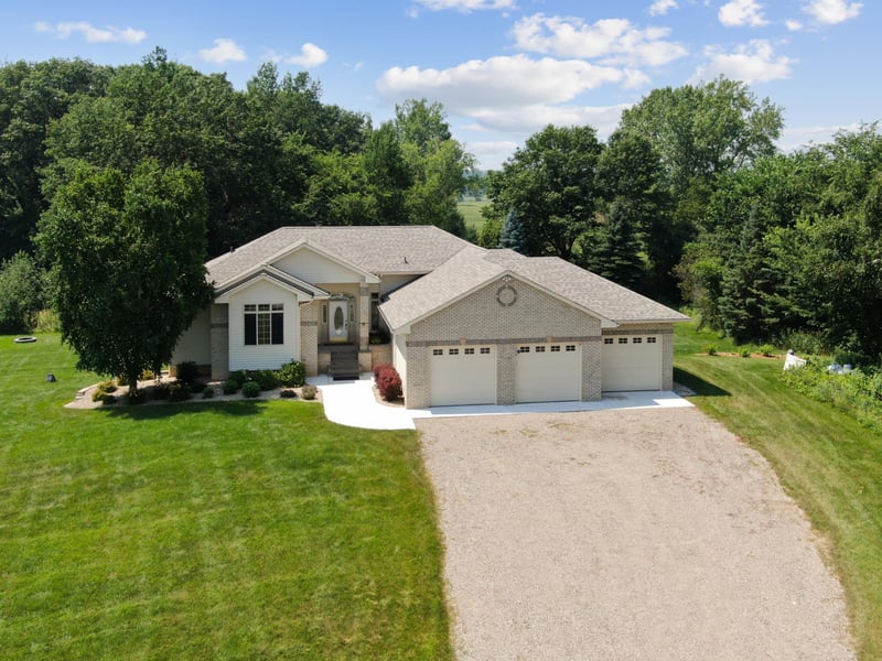 25104 Nacre St NW, Saint Francis, MN 55070