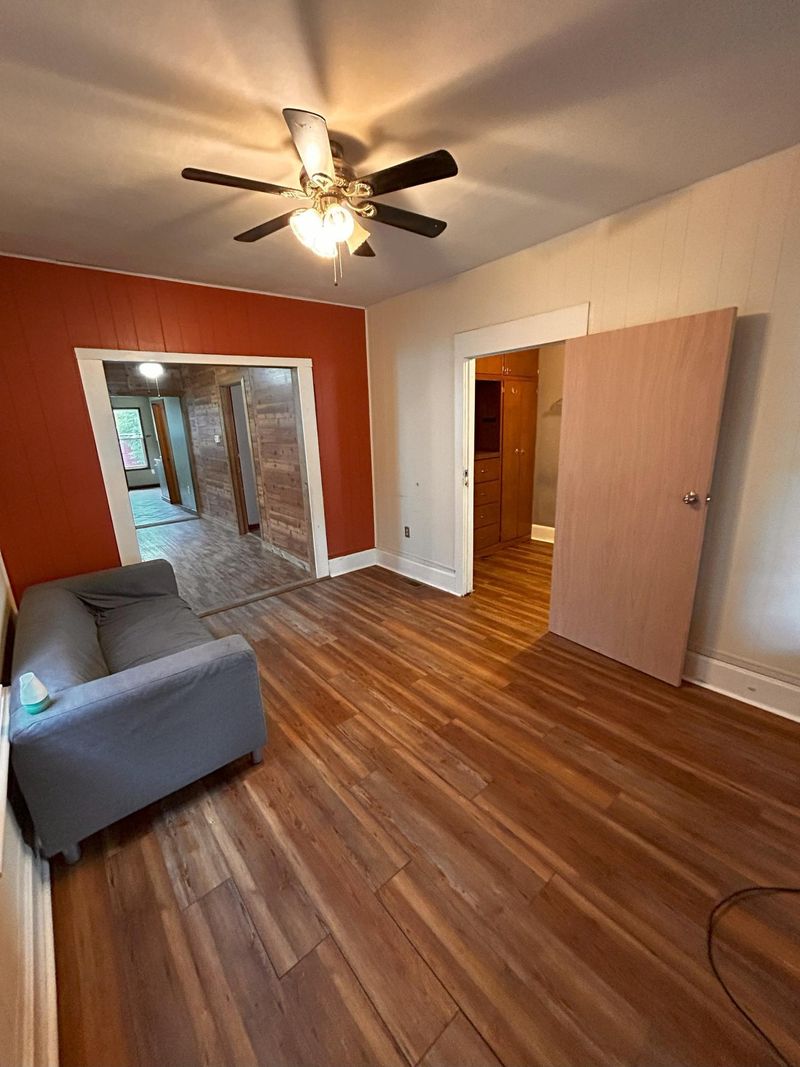 813 E Mark St, Winona, MN 55987