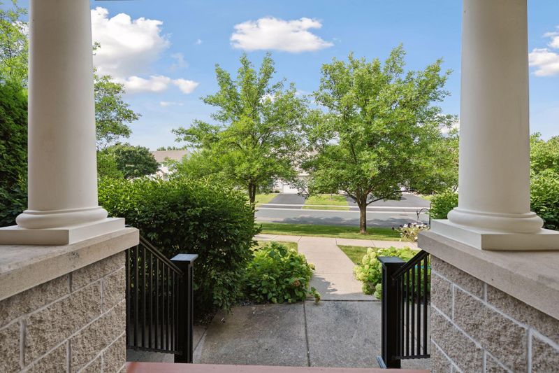 8545 Forestview Ln N, Maple Grove, MN 55369