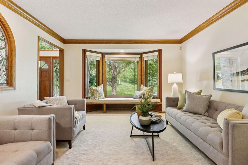 3600 Wedgewood Ln N, Plymouth, MN 55441