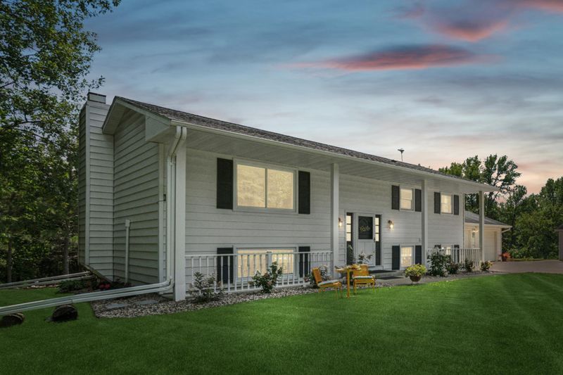 39877 County Road 20, Saint Peter, MN 56082