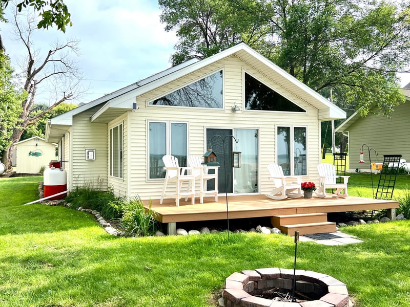 75935 Sunset View Rd N, Ortonville, MN 56278