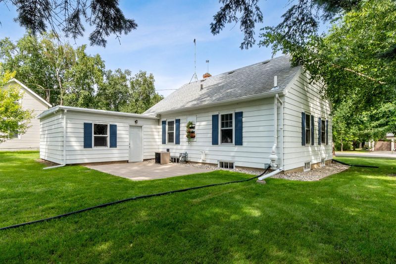 1118 Hawthorne St, Alexandria, MN 56308