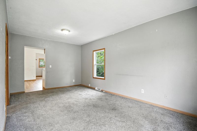 416 Sylvan St, Owatonna, MN 55060