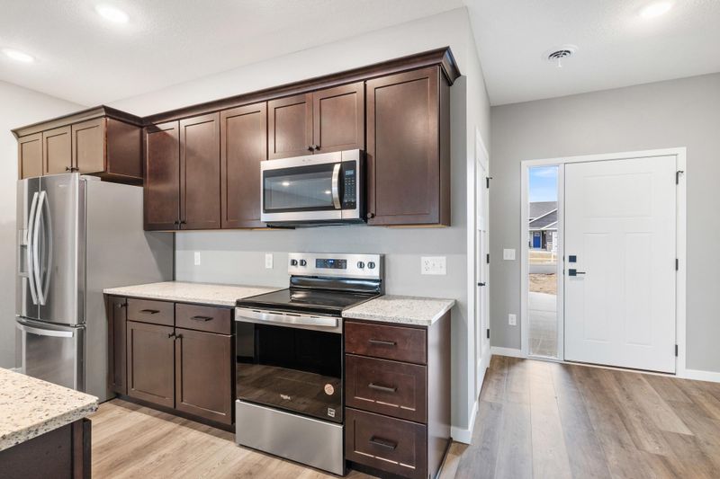 1231 21st St SW, Faribault, MN 55021
