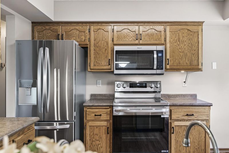 5225 Lannon Ave NE, Albertville, MN 55301