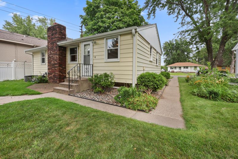 745 24th Ave N, Saint Cloud, MN 56303