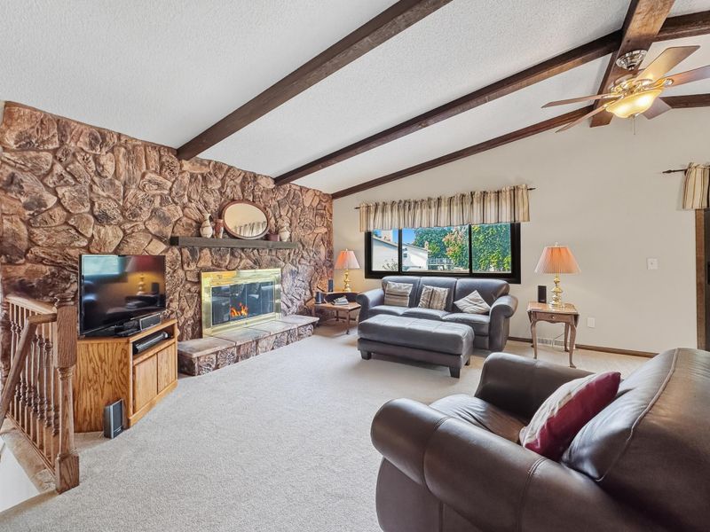 3403 12th Ave, Anoka, MN 55303