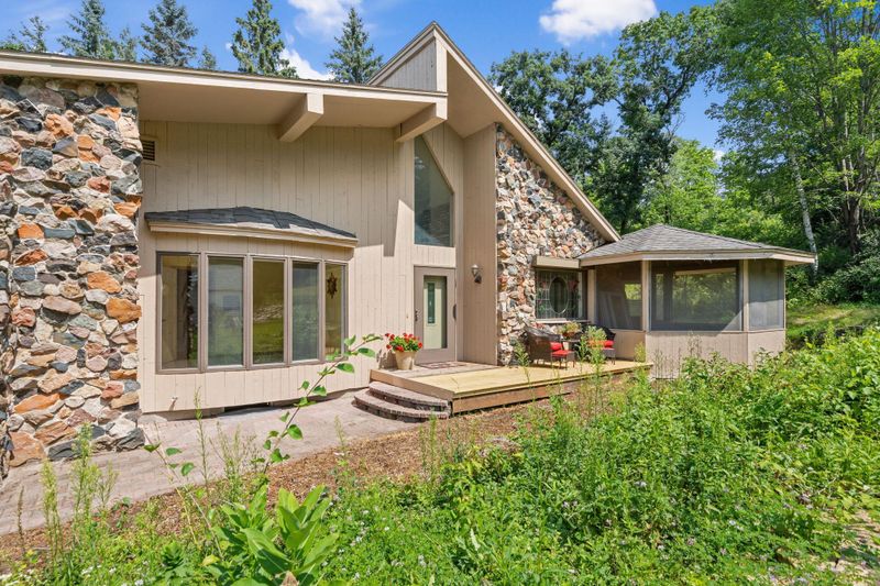 318 S East Ave, Dresser, WI 54009