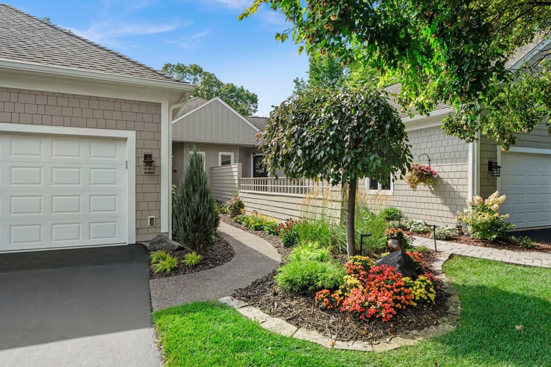 2998 Pelican Point Cir, Mound, MN 55364
