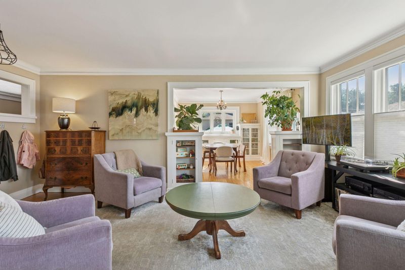 2547 Lincoln St NE, Minneapolis, MN 55418