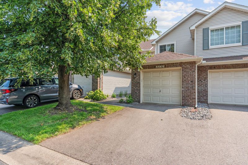 2232 Water Lilly Ln #505, Eagan, MN 55122