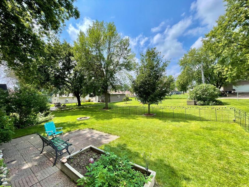 326 N Jefferson Ave, Springfield, MN 56087