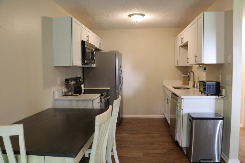 8833 N Maplebrook Ct, Brooklyn Park, MN 55445