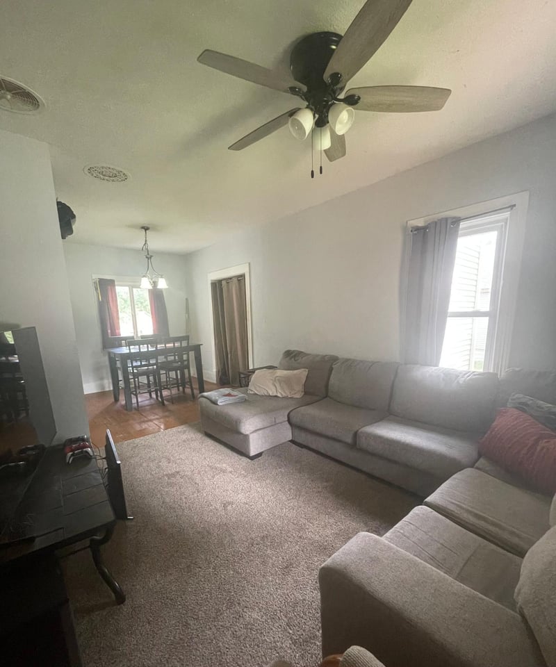 212 4th St N, Kandiyohi, MN 56251