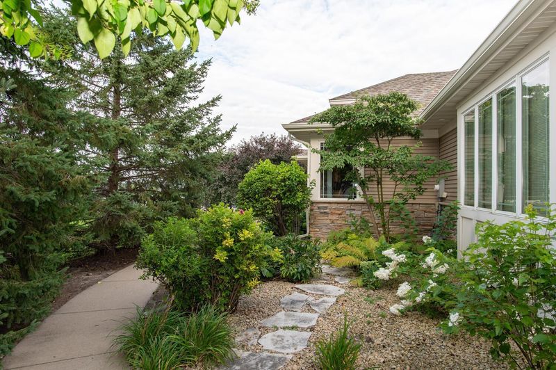 3844 Linden Dr E, Medina, MN 55340