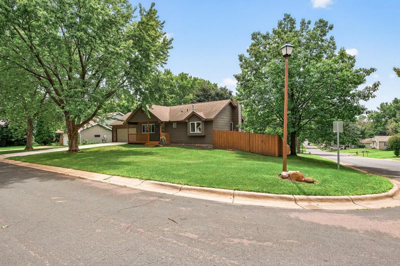 9987 64th Cir N, Maple Grove, MN 55369