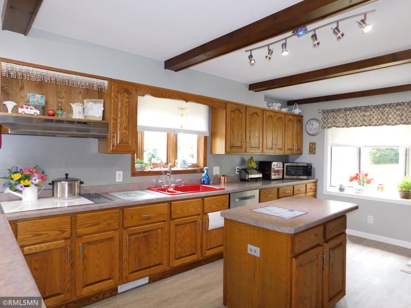 303 Pacific St SE, Aitkin, MN 56431