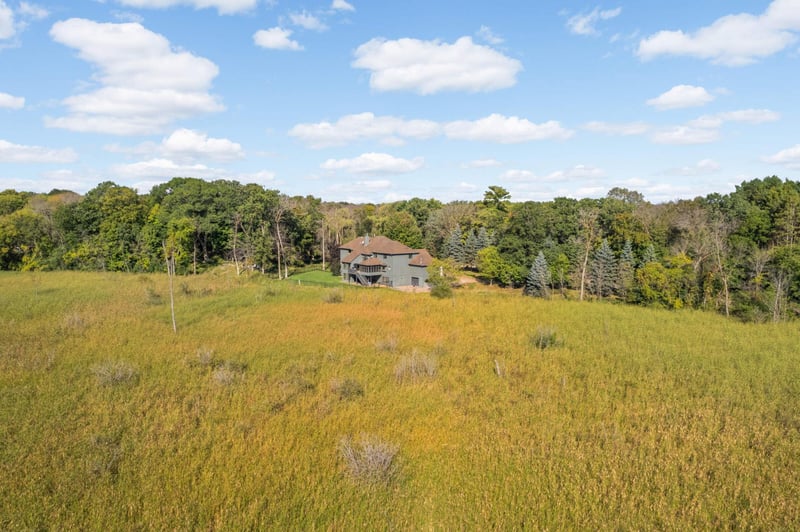 2555 Fox St, Wayzata, MN 55391
