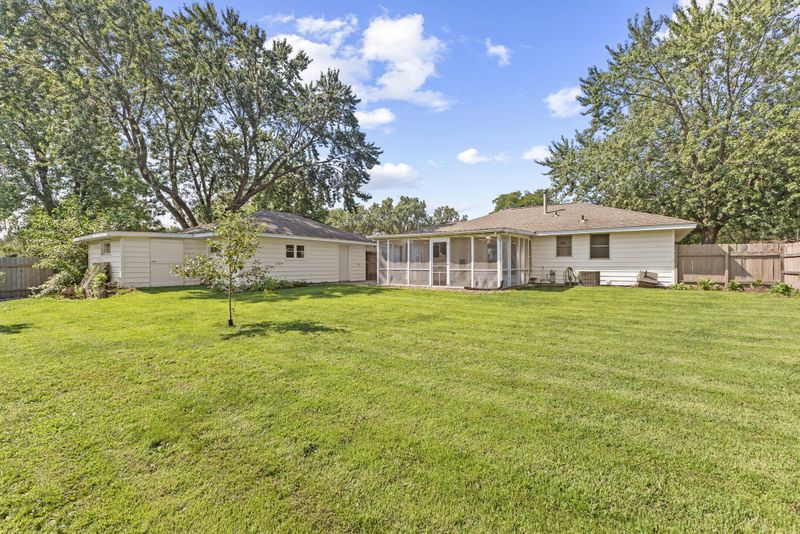 9225 Bloomington Ave, Bloomington, MN 55425