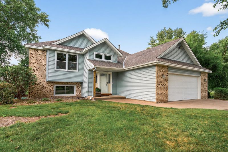 3861 88th Ct NE, Circle Pines, MN 55014