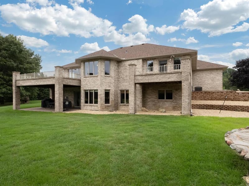 18410 Jackson St NE, East Bethel, MN 55011