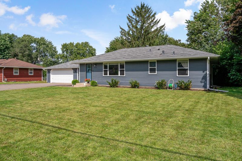 6716 68th Ave N, Brooklyn Park, MN 55428