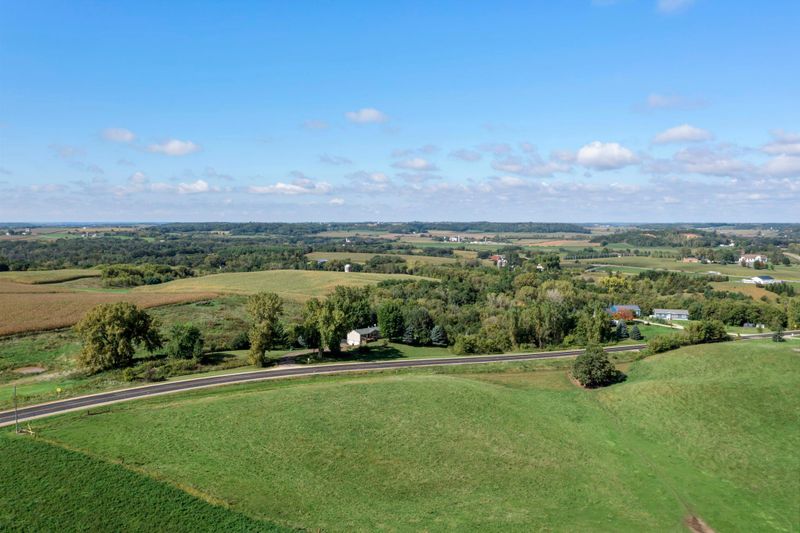 N5449 County Rd E, Prescott, WI 54021