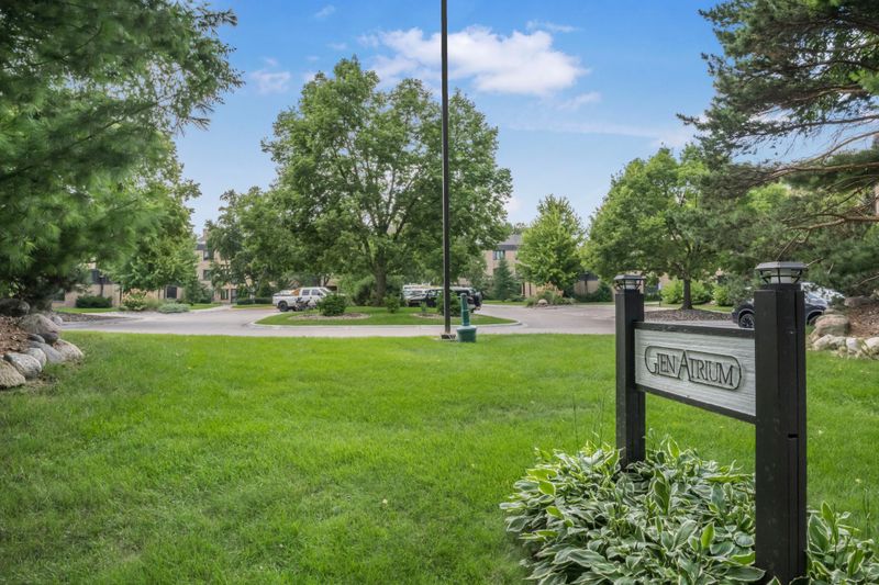 14501 Atrium Way #212, Minnetonka, MN 55345