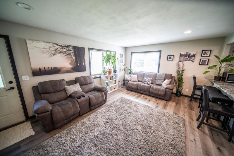 403 3rd Avenue Ne, Byron, MN 55920