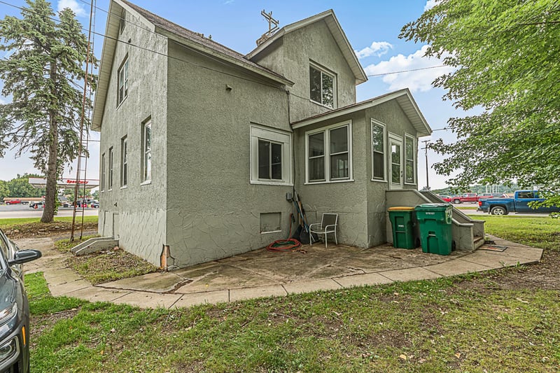 305 Red River Ave S, Cold Spring, MN 56320