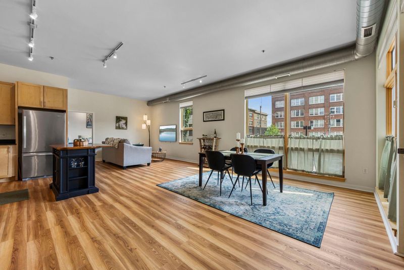 490 N Temperance St #204, Saint Paul, MN 55101
