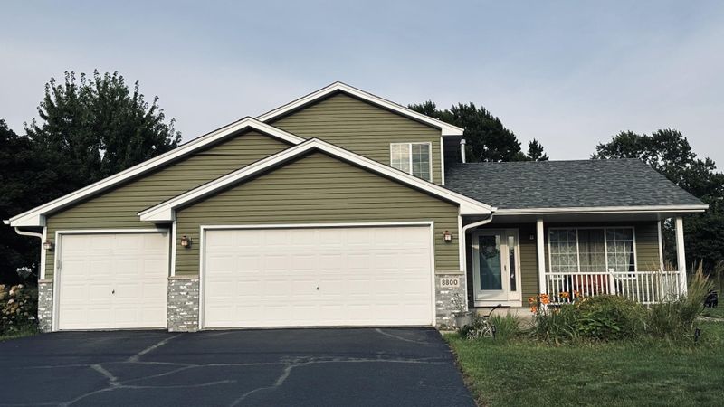 8800 Douglas Dr N, Brooklyn Park, MN 55445