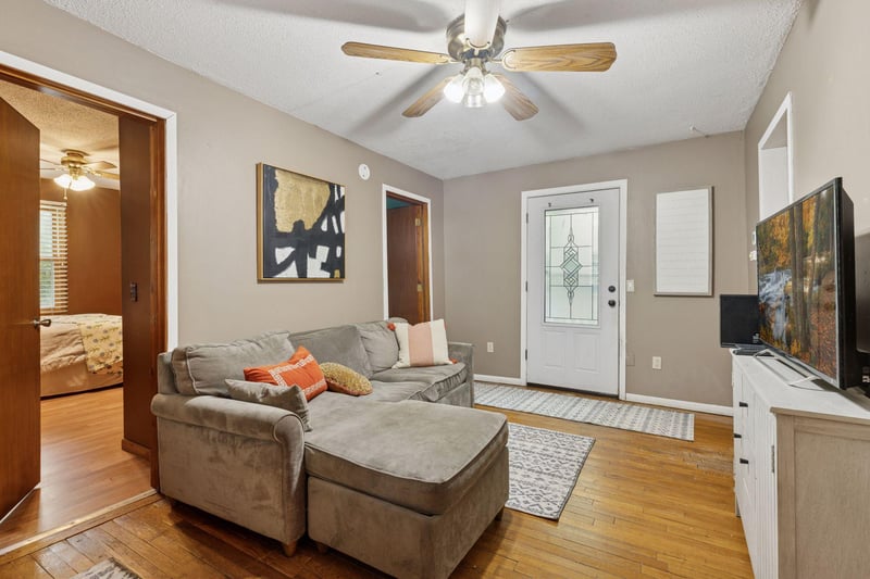 3505 June Ave N, Crystal, MN 55422