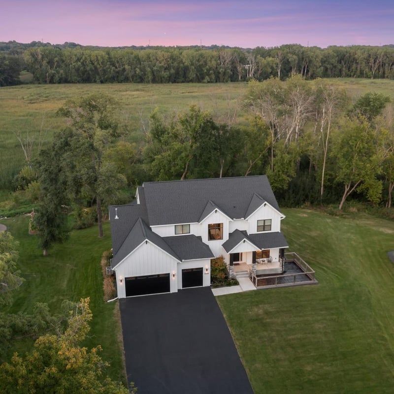 15484 Minnetonka Blvd, Minnetonka, MN 55345