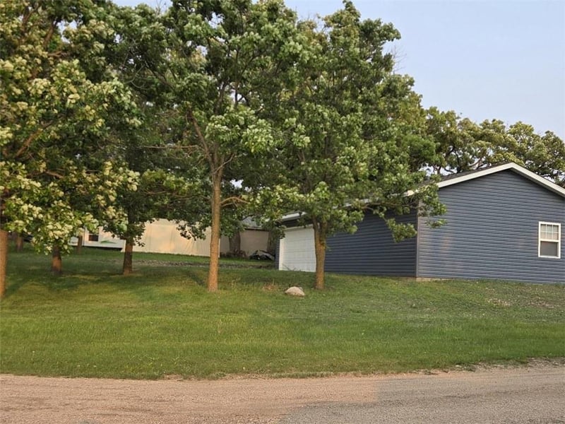 6899 156th Ave NW, Pennock, MN 56279