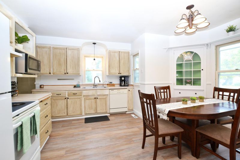 620 Swanson Ave SE, Cokato, MN 55321