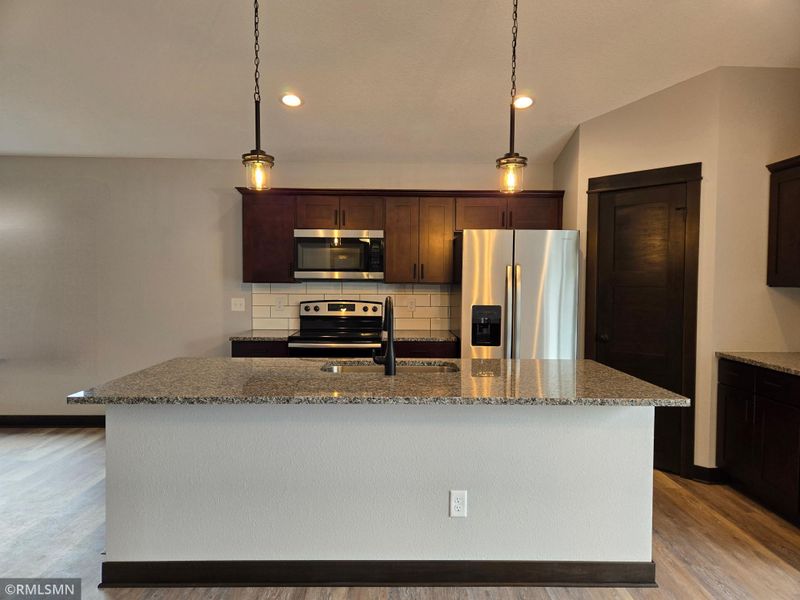 435 Gloria Ave, Green Isle, MN 55338
